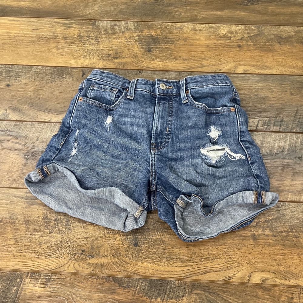 American Eagle High Waisted Distressed Denim Midi Shorts Size 6 Medium Wash